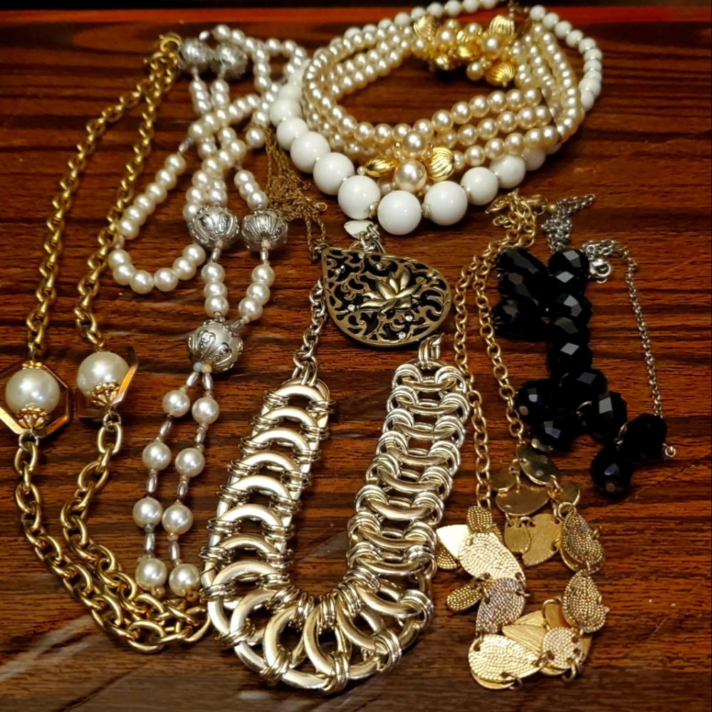 8 necklaces